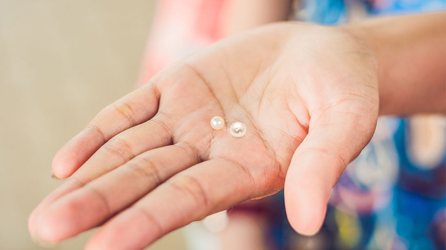 Know the Difference Between Real and Fake Pearls